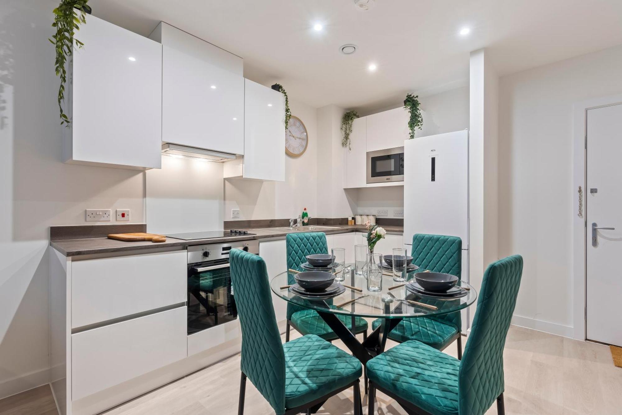 Evergreen Haven - Central 2Br - Free Parking W High Speed Wifi Бирмингам Екстериор снимка